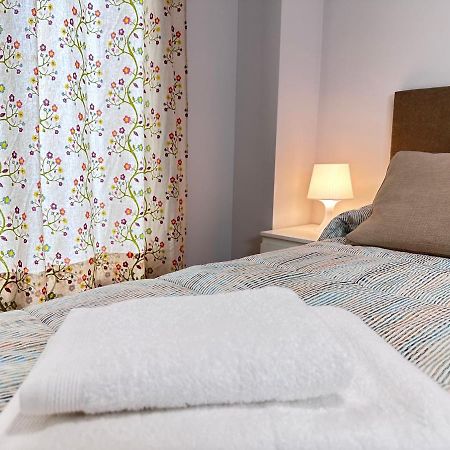 Apartamento Gran Via - Parking Gratis Salamanca Bagian luar foto