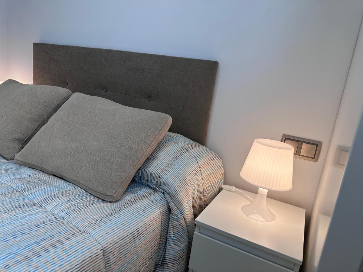 Apartamento Gran Via - Parking Gratis Salamanca Bagian luar foto